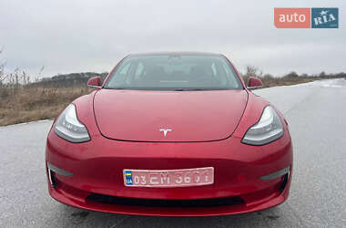 Седан Tesla Model 3 2018 в Тернополе