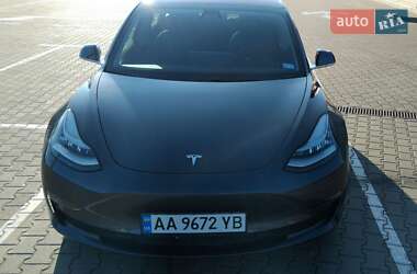 Седан Tesla Model 3 2018 в Києві