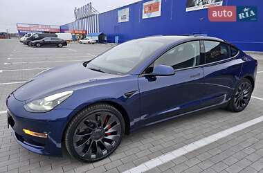 Седан Tesla Model 3 2023 в Киеве