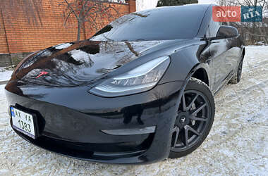 Седан Tesla Model 3 2018 в Харкові