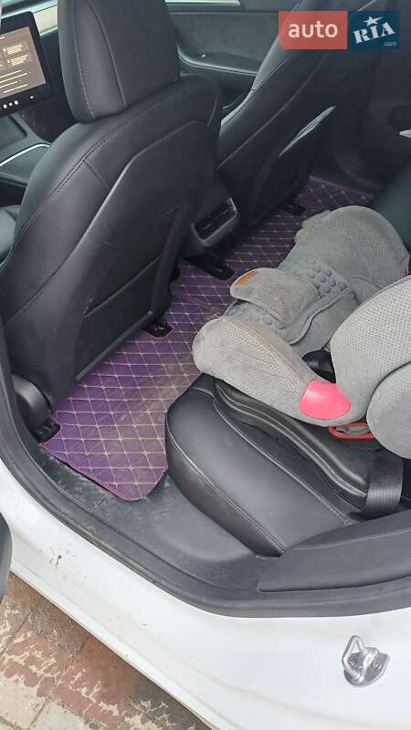 Седан Tesla Model 3 2023 в Миколаєві фото 21 Седан Tesla Model 3 2023 в Миколаєві