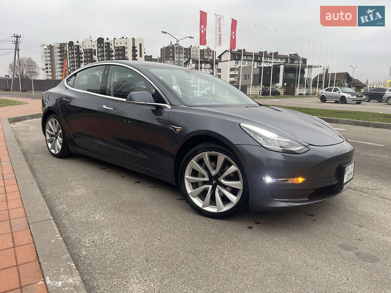 Седан Tesla Model 3 2018 в Киеве фото 4 Седан Tesla Model 3 2018 в Киеве