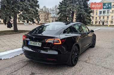 Седан Tesla Model 3 2023 в Одесі