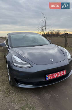 Седан Tesla Model 3 2019 в Луцке