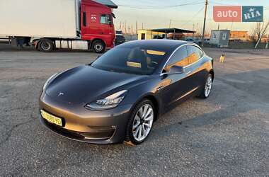 Tesla Model 3 2019 Tesla Model 3 2019