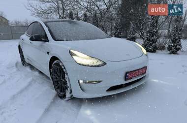 Седан Tesla Model 3 2019 в Новояворівську