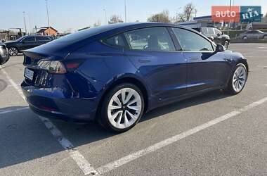 Седан Tesla Model 3 2022 в Києві