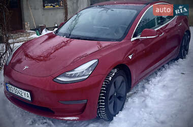 Седан Tesla Model 3 2018 в Тернополі