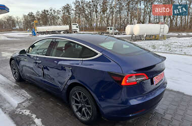 Седан Tesla Model 3 2020 в Луцьку