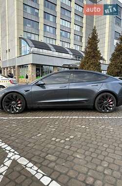 Седан Tesla Model 3 2023 в Львові