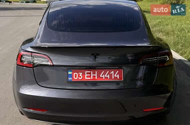 Седан Tesla Model 3 2019 в 