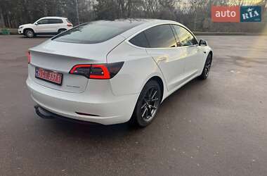 Седан Tesla Model 3 2020 в Житомирі