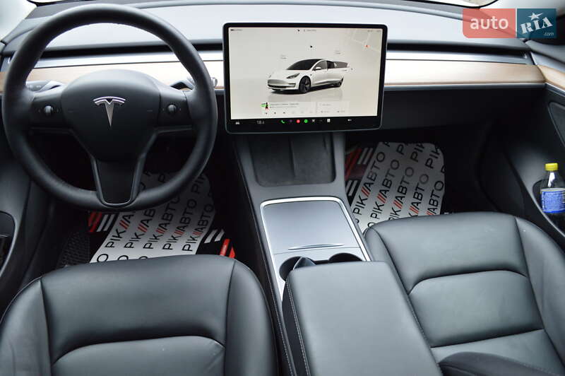 Седан Tesla Model 3 2022 в Львові фото 28 Седан Tesla Model 3 2022 в Львові