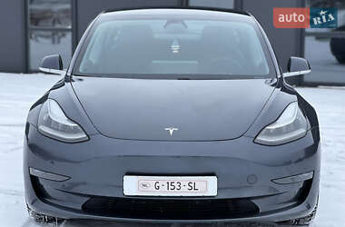 Седан Tesla Model 3 2019 в Тернополі