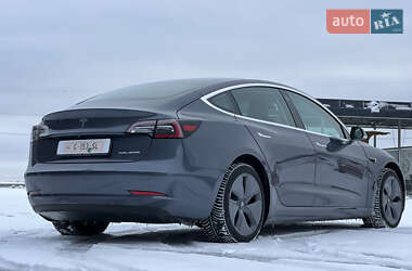 Седан Tesla Model 3 2019 в Тернополі