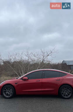 Седан Tesla Model 3 2020 в Києві