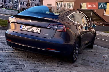 Седан Tesla Model 3 2019 в Вінниці