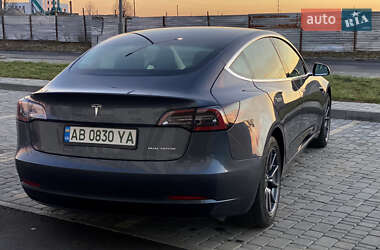 Седан Tesla Model 3 2019 в Вінниці