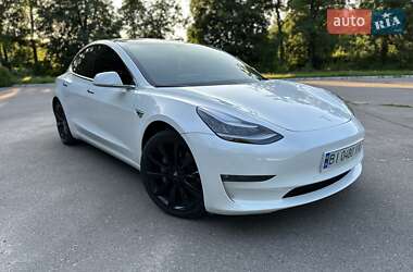 Tesla Model 3 2019