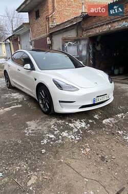 Седан Tesla Model 3 2023 в Хмельницькому