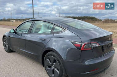 Седан Tesla Model 3 2023 в Тернополі
