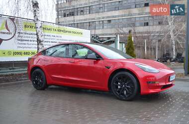 Седан Tesla Model 3 2022 в Харькове