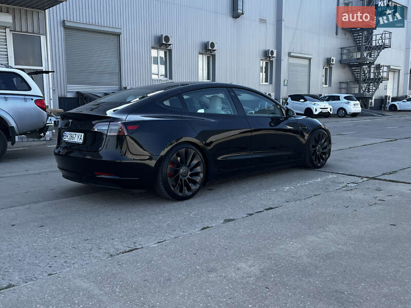 Седан Tesla Model 3 2019 в Одессе