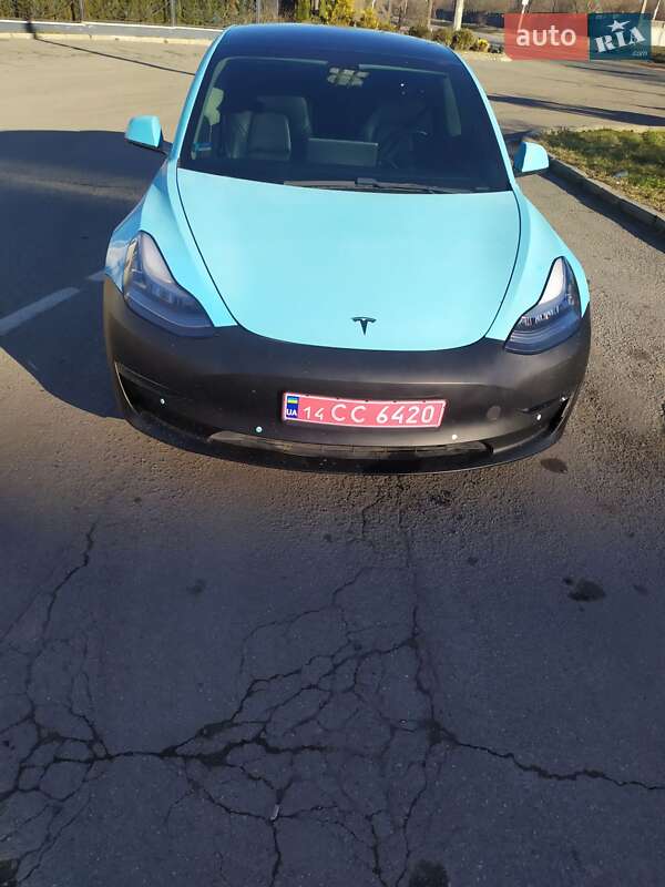 Седан Tesla Model 3 2019 в Вінниці