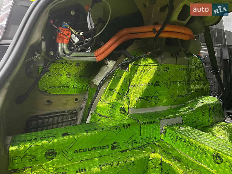 Седан Tesla Model 3 2022 в Киеве фото 32 Седан Tesla Model 3 2022 в Киеве