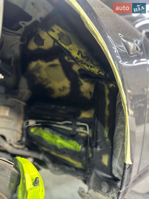 Седан Tesla Model 3 2022 в Киеве фото 40 Седан Tesla Model 3 2022 в Киеве