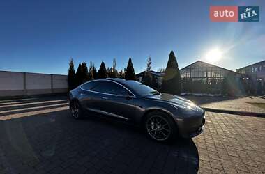 Tesla Model 3 2019 Tesla Model 3 2019