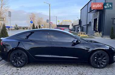 Седан Tesla Model 3 2019 в Ивано-Франковске