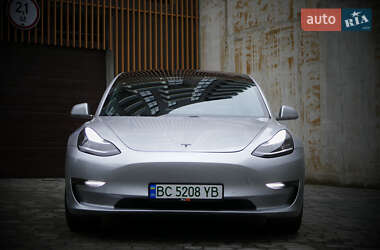 Седан Tesla Model 3 2018 в 