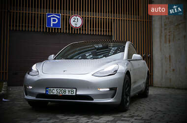 Седан Tesla Model 3 2018 в 