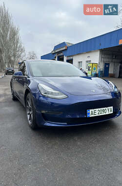 Седан Tesla Model 3 2018 в 