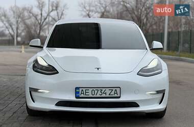 Седан Tesla Model 3 2020 в Дніпрі