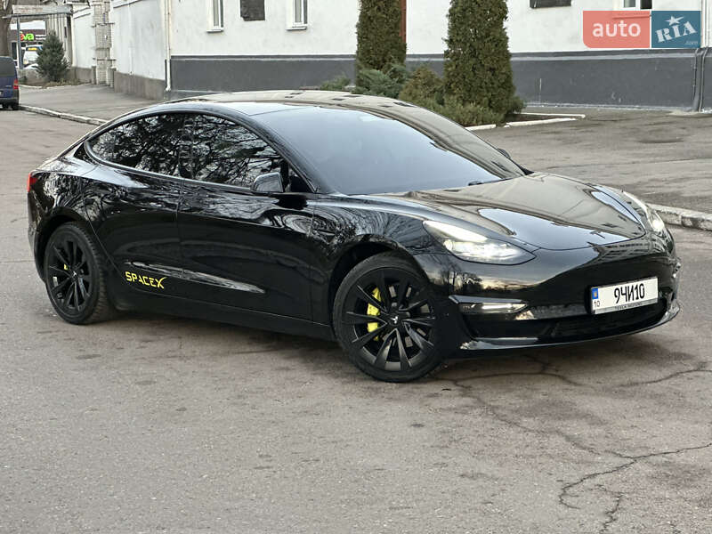 Седан Tesla Model 3 2021 в Белой Церкви