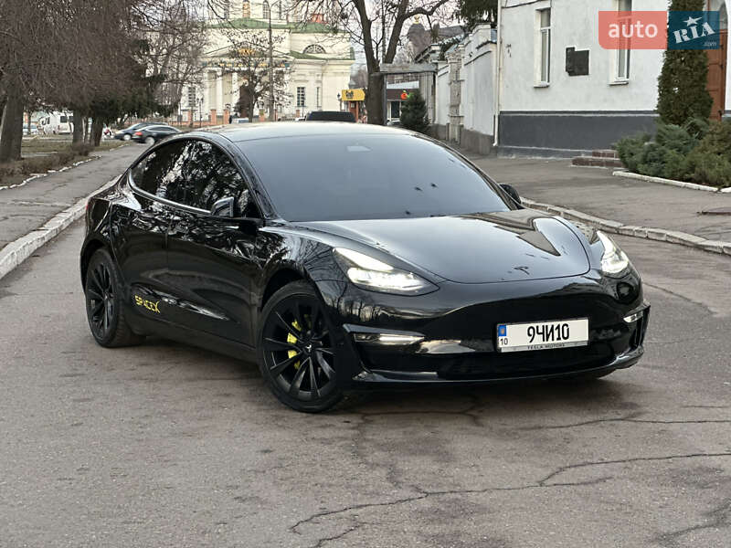 Седан Tesla Model 3 2021 в Белой Церкви