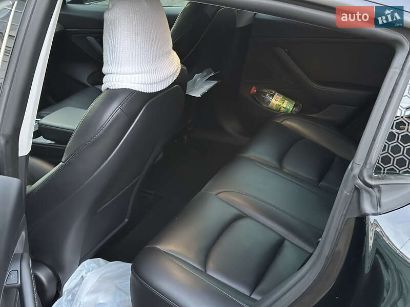 Седан Tesla Model 3 2021 в Белой Церкви