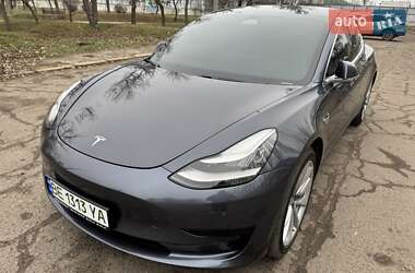 Седан Tesla Model 3 2019 в Николаеве