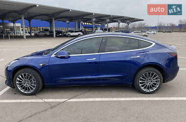 Седан Tesla Model 3 2020 в Запорожье