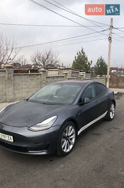 Седан Tesla Model 3 2018 в 