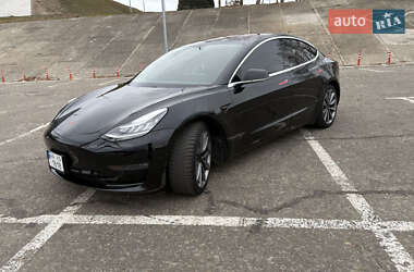 Tesla Model 3 2019 Tesla Model 3 2019