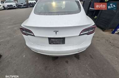 Седан Tesla Model 3 2020 в Новоселках