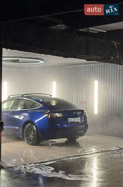 Tesla Model 3 2018 Tesla Model 3 2018