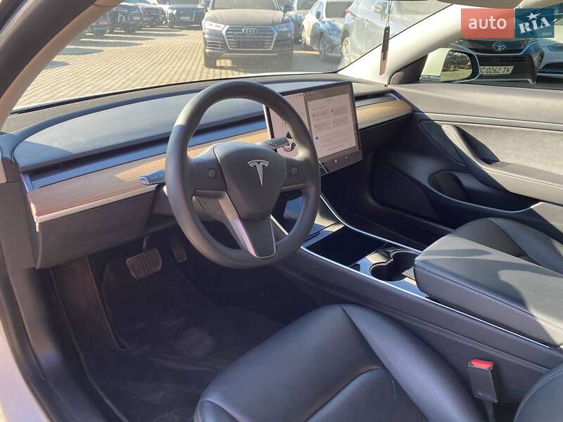 Седан Tesla Model 3 2020 в Львове фото 11 Седан Tesla Model 3 2020 в Львове