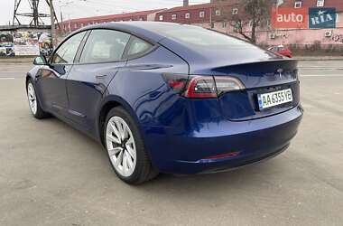 Седан Tesla Model 3 2022 в Києві