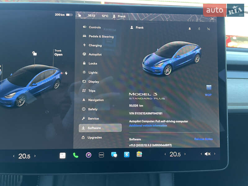 Седан Tesla Model 3 2021 в Львові
