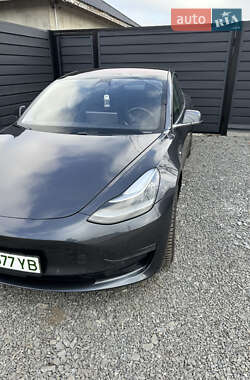 Седан Tesla Model 3 2018 в 