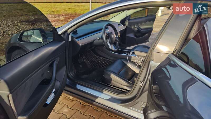 Седан Tesla Model 3 2019 в Тячеве фото 7 Седан Tesla Model 3 2019 в Тячеве